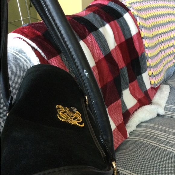 Loewe Alamo 36 Anagram Handbag Suede Black Gold Hardware - Picture 16 of 16